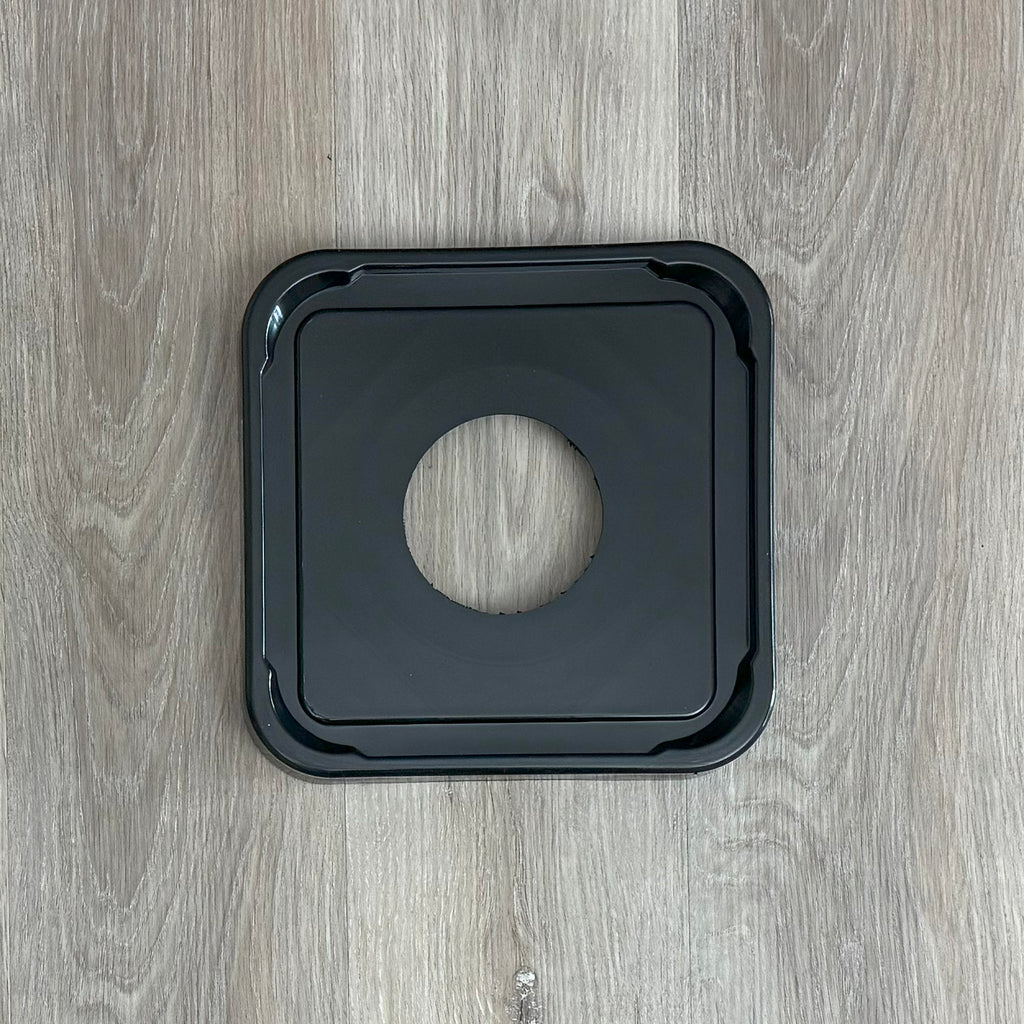 Image of 5 gallon square bucket lid showing four inch hole